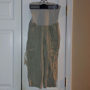 Oh baby by Motherhood Maternity  tan  full panel capris  Sz S